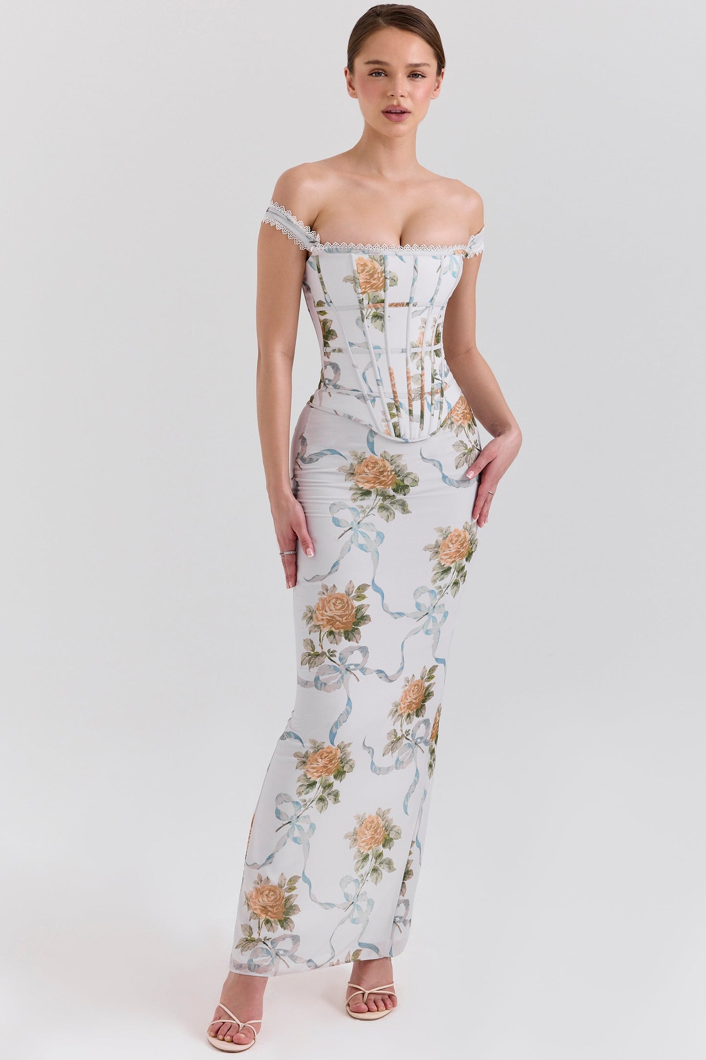 Sophisticated Dress with a Clean Classic Look