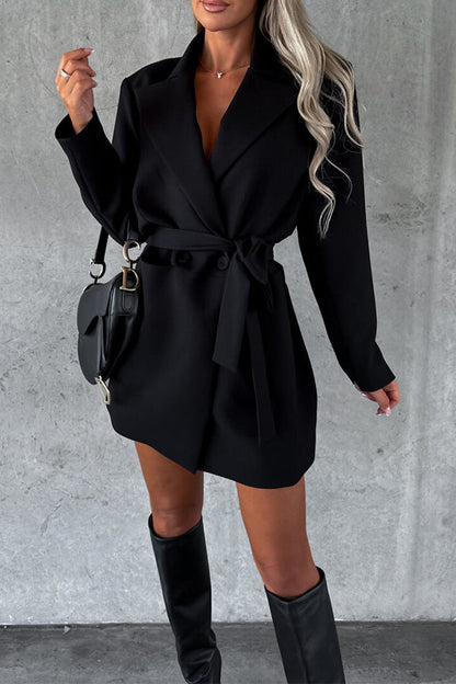Elegantly Styled Jacket for Everyday Wear