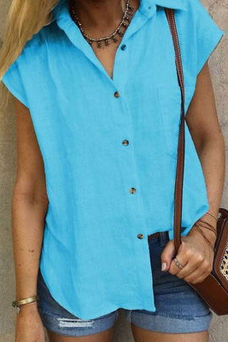 Well Tailored Blouse with a Graceful Silhouette