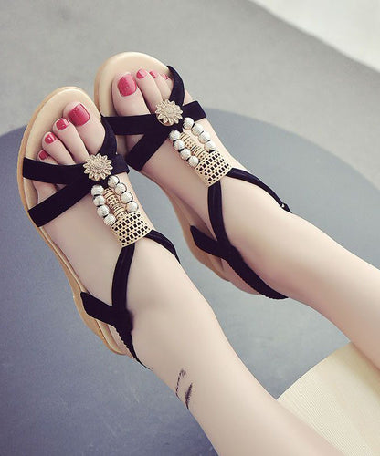 Well Tailored Sandals with a Graceful Silhouette