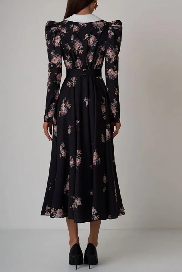Beautifully Crafted Dress in a Classic Style