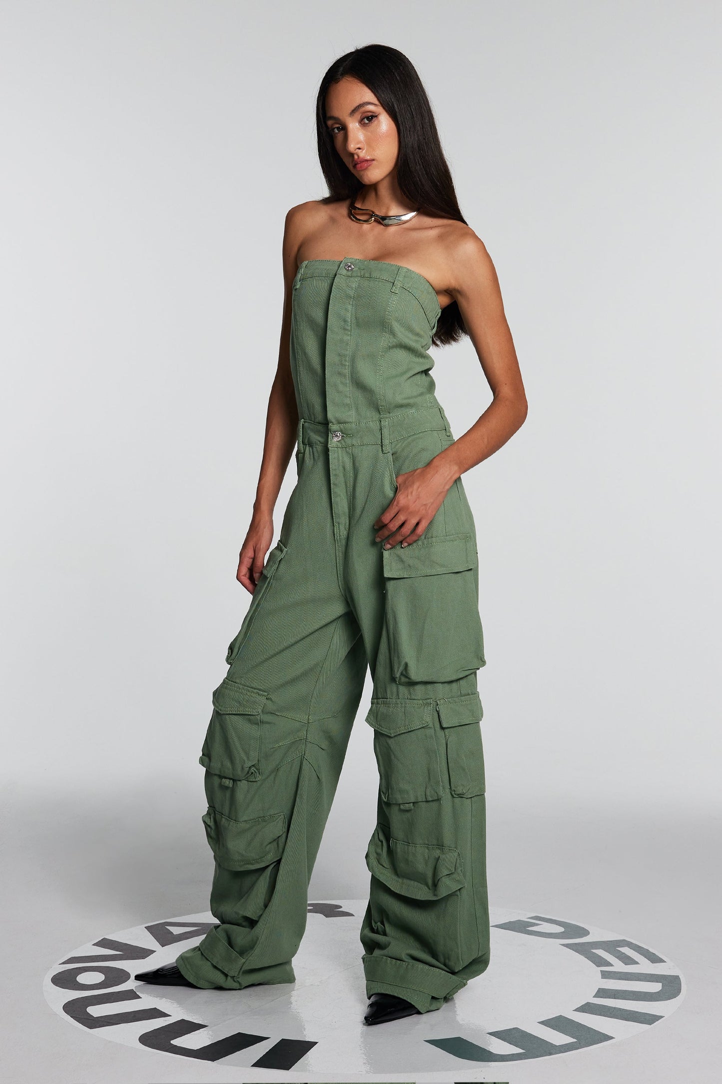 Sophisticated Garment with a Clean Classic Look