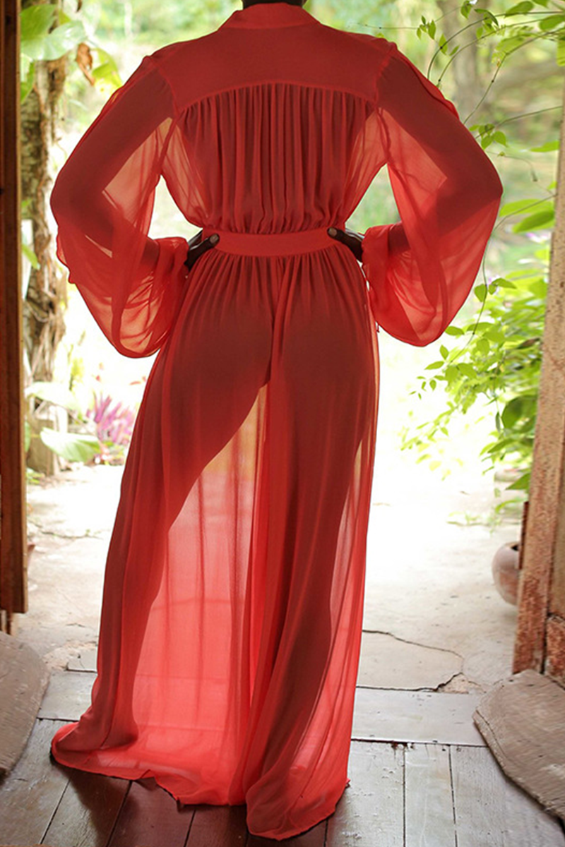 Gracefully Styled Garment for Any Occasion
