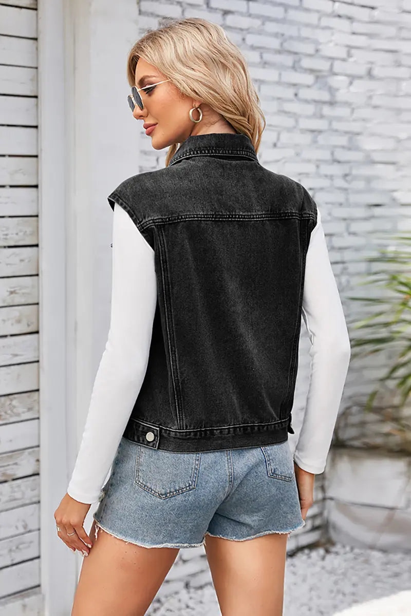 Gracefully Styled Garment for Any Occasion