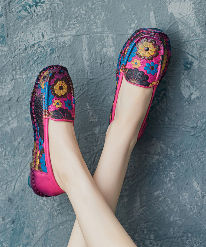 Effortlessly Elegant Shoes with a Timeless Design