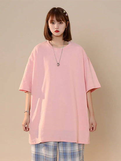Well Tailored T-Shirt with a Graceful Silhouette