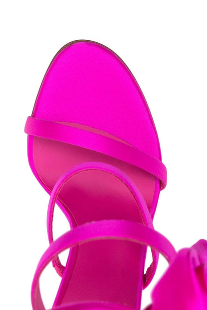 Classic Vintage & Enduringly Stylish Sandals