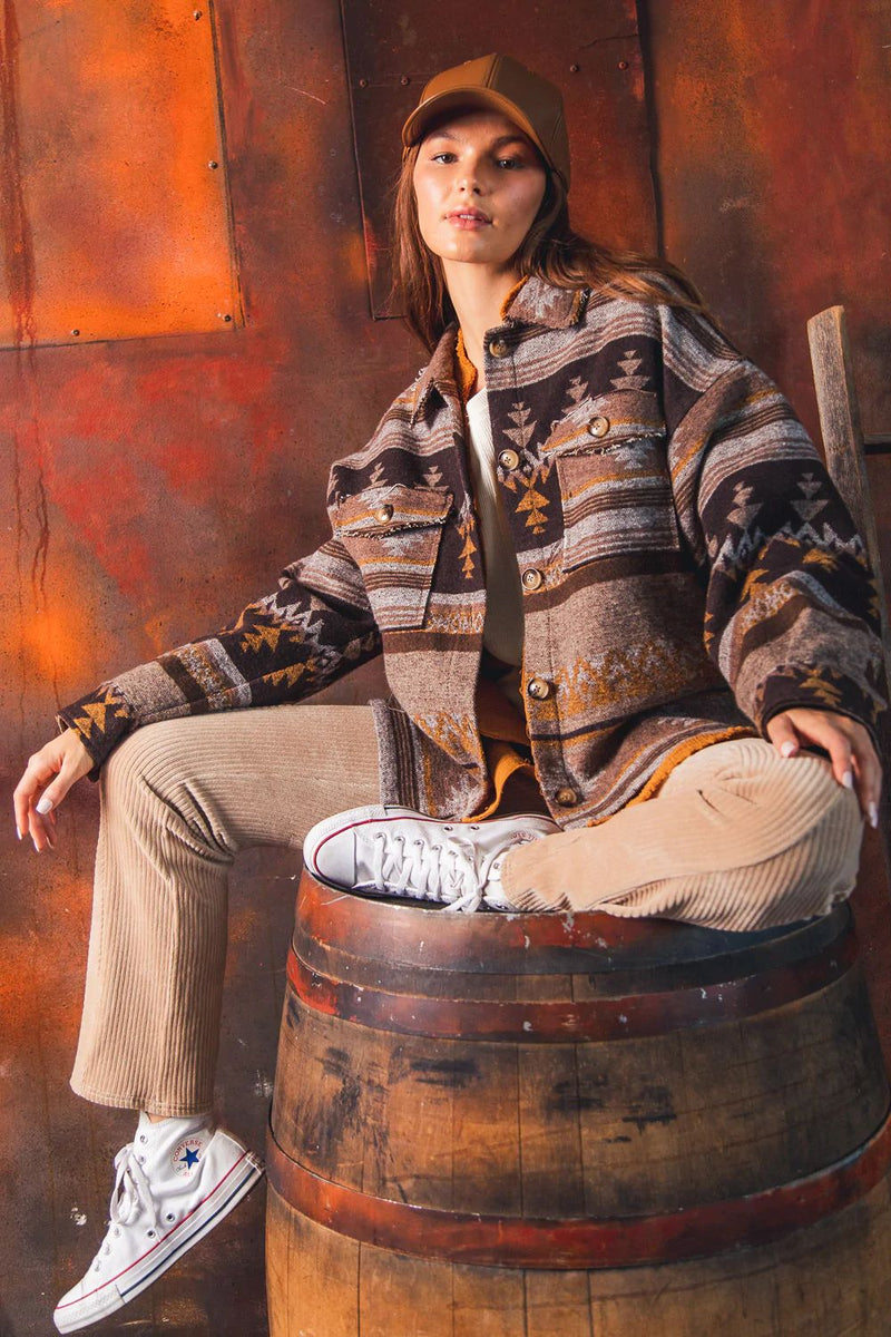 Effortlessly Elegant Jacket with a Timeless Design