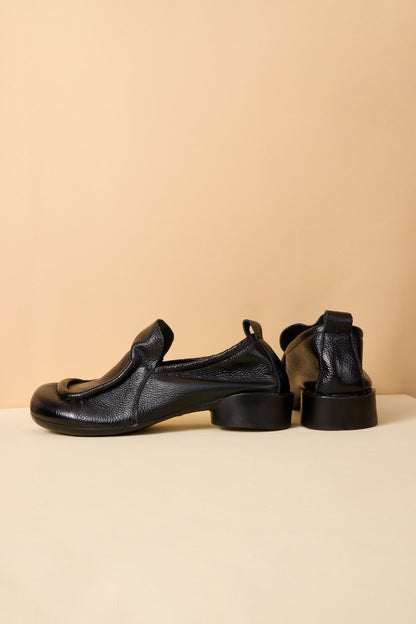 Sophisticated Garment with a Clean Classic Look