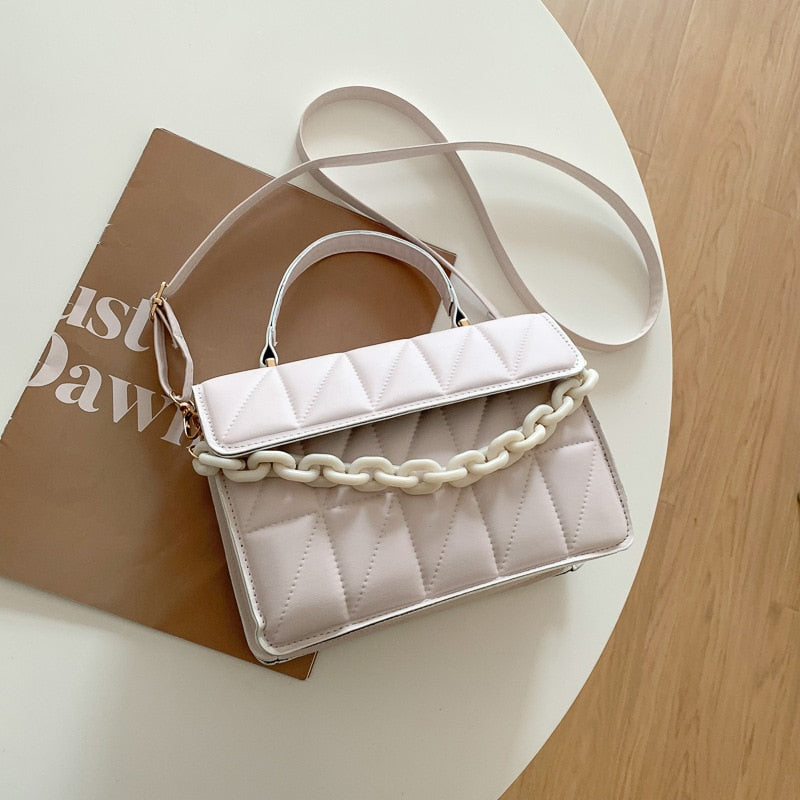 Beautifully Crafted Bag in a Classic Style