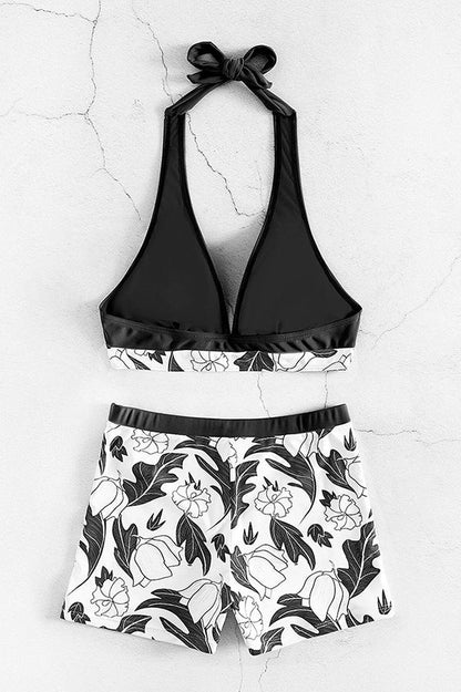 Effortlessly Elegant Bikini with a Timeless Design