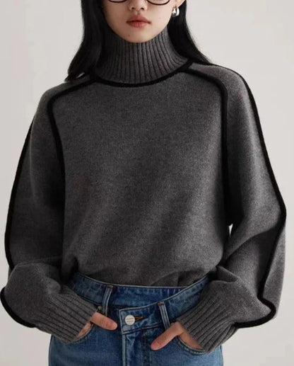 Effortlessly Elegant Sweater with a Timeless Design