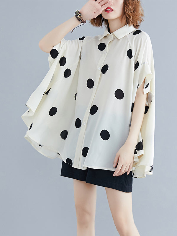Classic Vintage Blouse with a Flattering Fit
