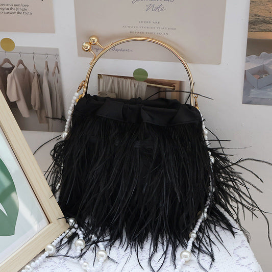 Polished Bag with an Effortless Classic Look