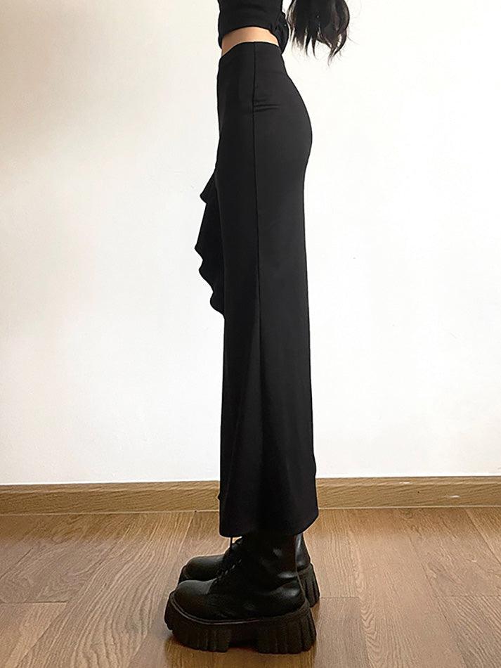 Beautifully Finished Garment in a Timeless Design