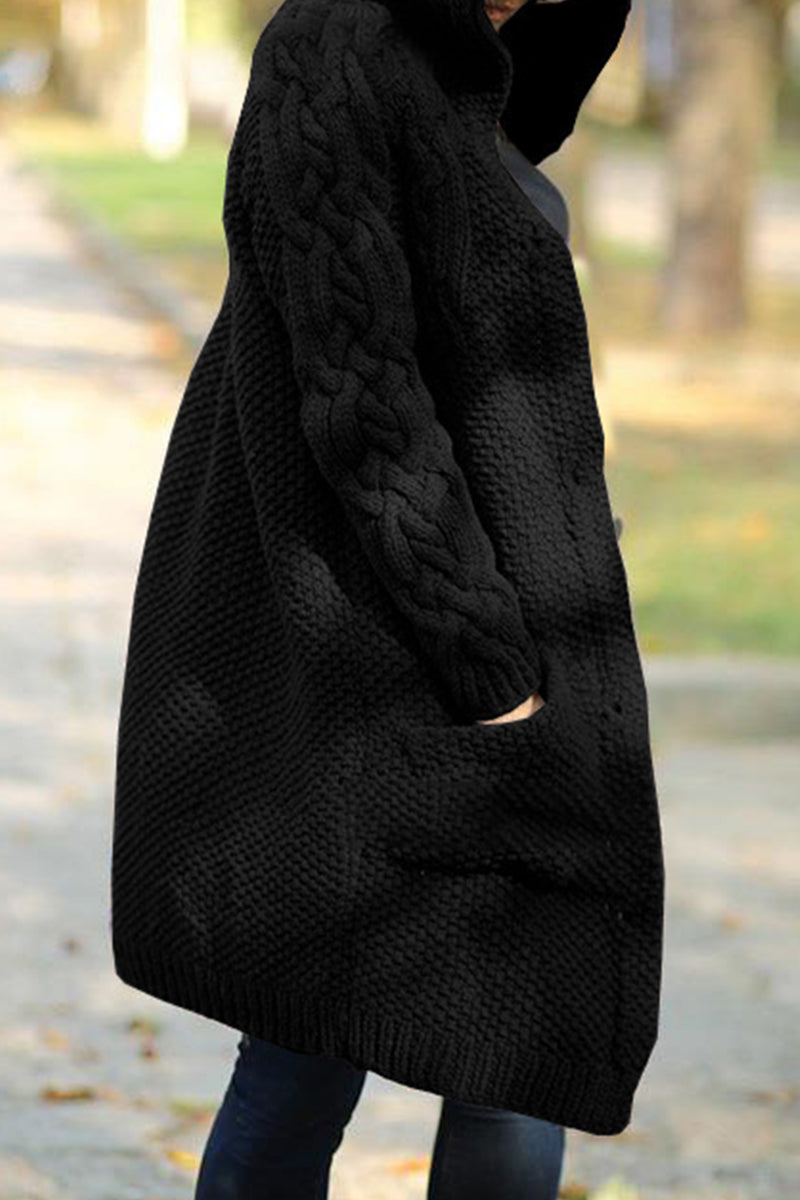 Effortlessly Elegant Cardigan with a Timeless Design