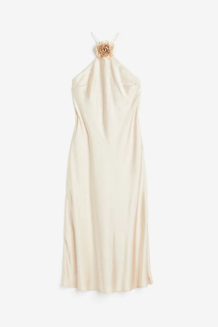 Beautifully Crafted Garment in a Classic Style