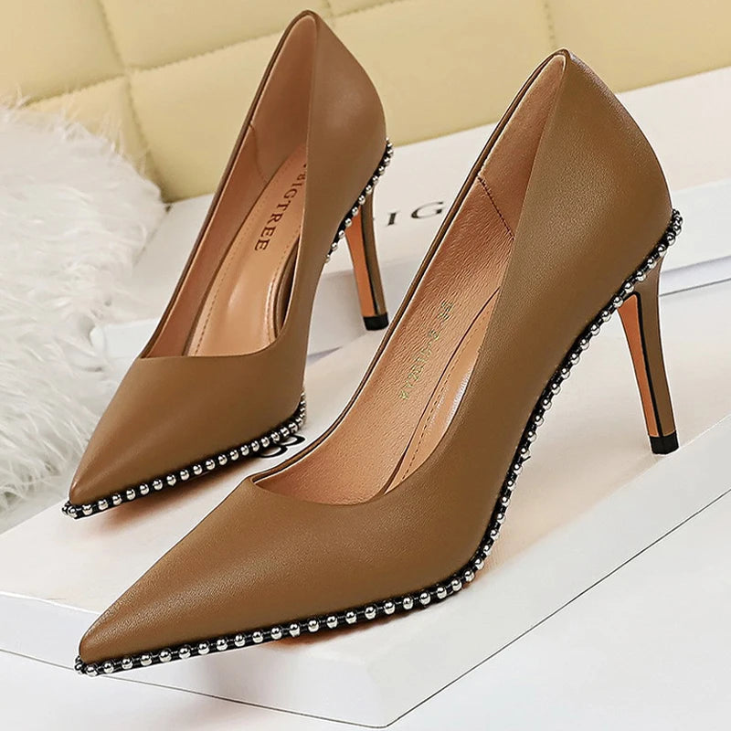 Polished Shoes with an Effortless Classic Look