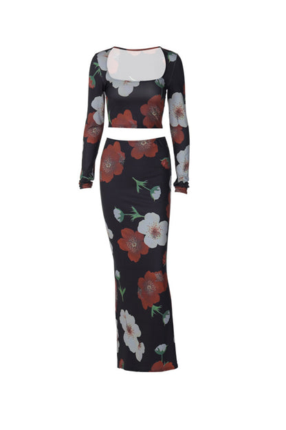 Effortlessly Elegant Top with a Timeless Design