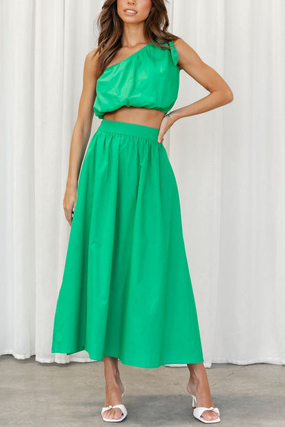 Classic Vintage Garment with a Flattering Fit