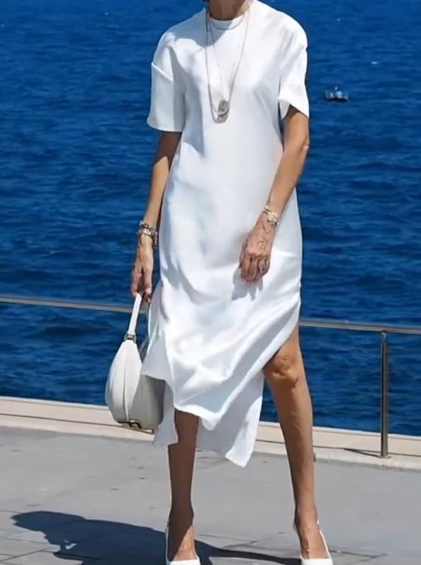 A Vintage Style Dress with Delicate Timeless Details