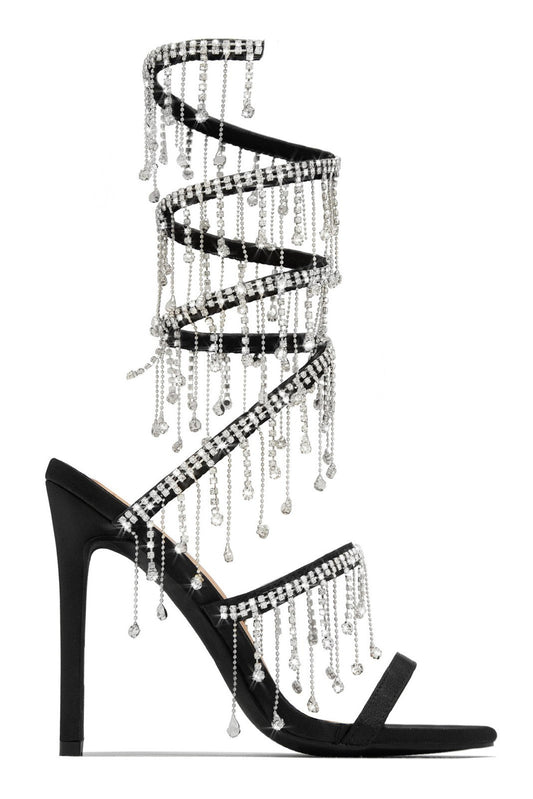 Well Tailored Heels with a Graceful Silhouette