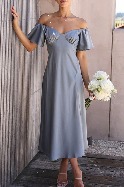 Well Tailored Dress with a Graceful Silhouette