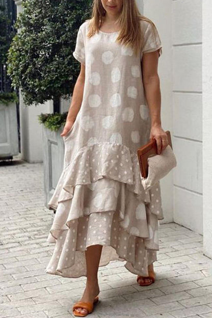 Effortlessly Elegant Dress with a Timeless Design