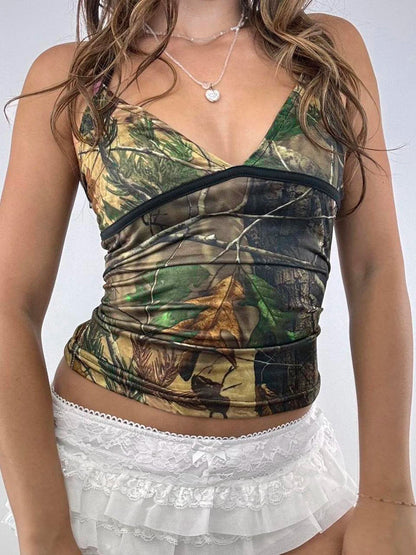 Beautifully Finished Top in a Timeless Design