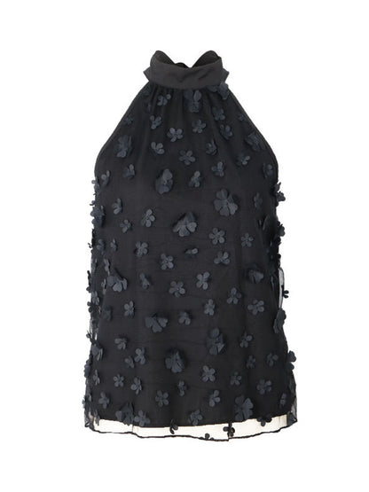 Classic Vintage Blouse with a Flattering Fit