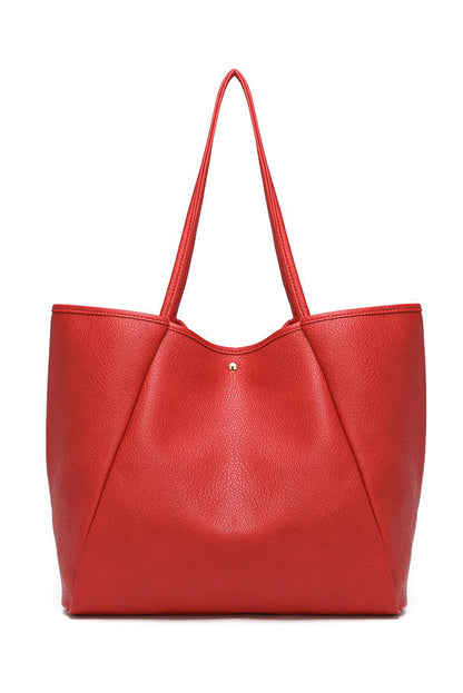 Beautifully Crafted Bag in a Classic Style