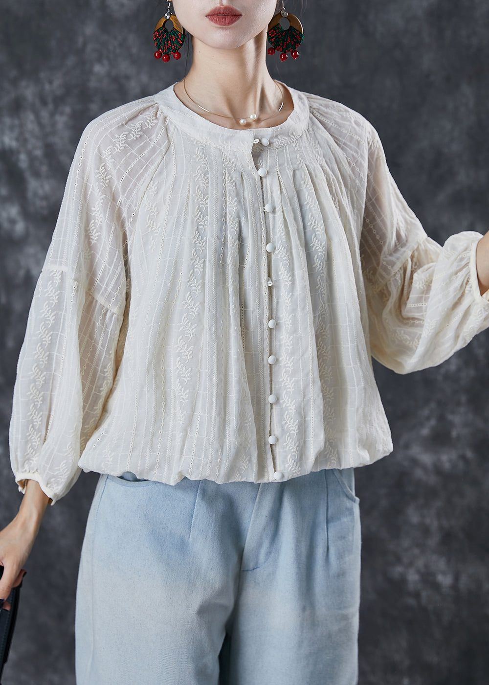 Elegantly Styled Shirt for Everyday Wear