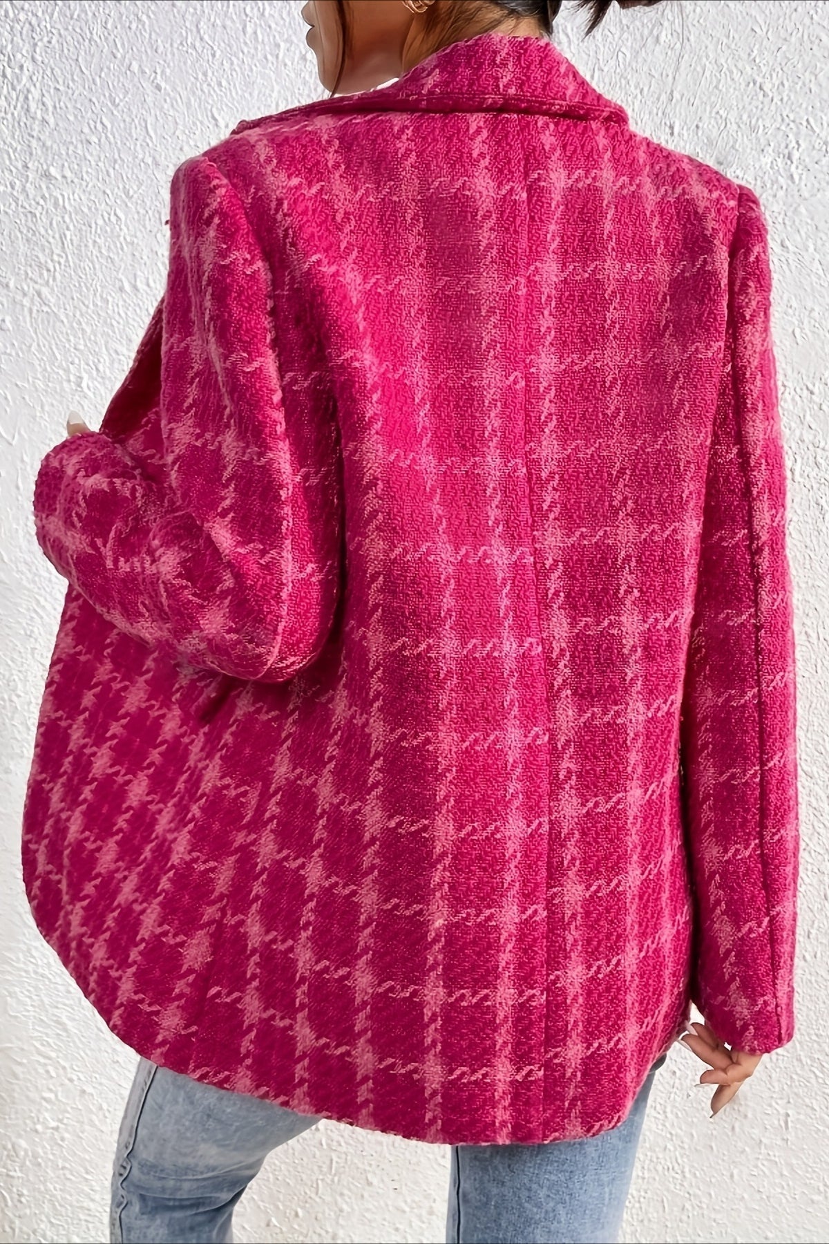 Effortlessly Elegant Coat with a Timeless Design
