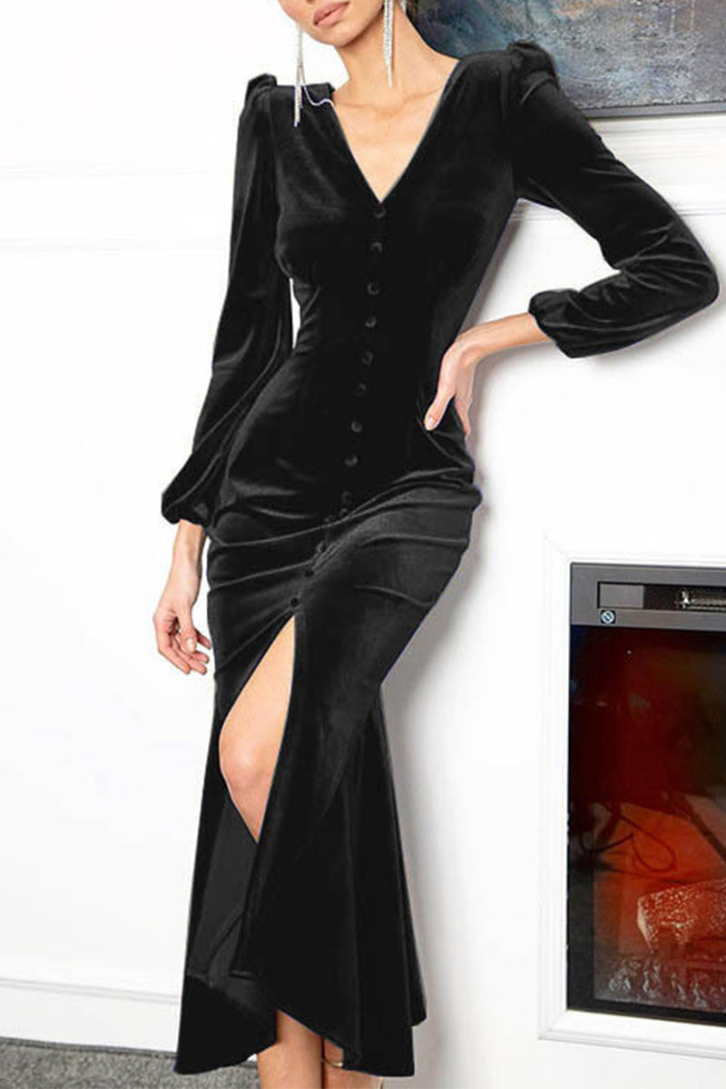 Elegantly Styled Dress for Everyday Wear