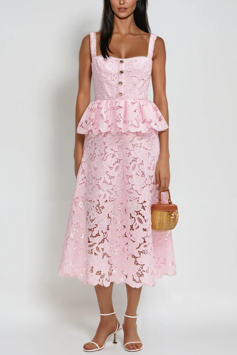 Beautifully Crafted Dress in a Classic Style