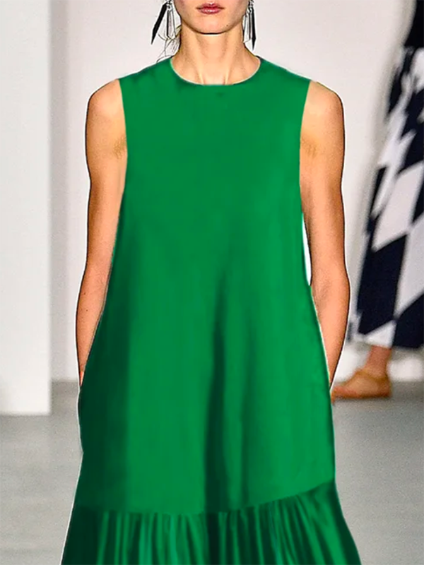 Sophisticated Dress with a Clean Classic Look