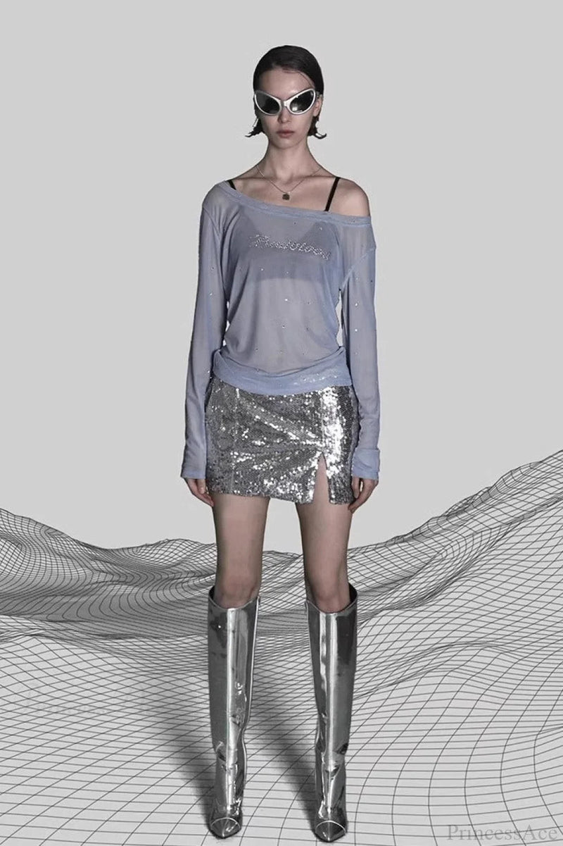 Beautifully Finished Blouse in a Timeless Design