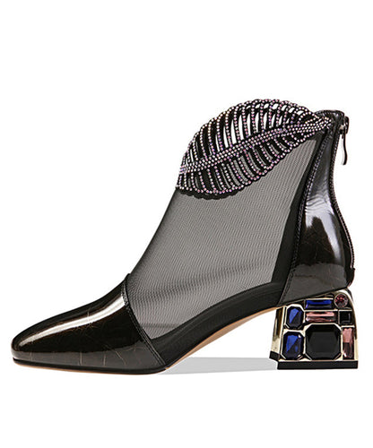 Polished Boots with an Effortless Classic Look