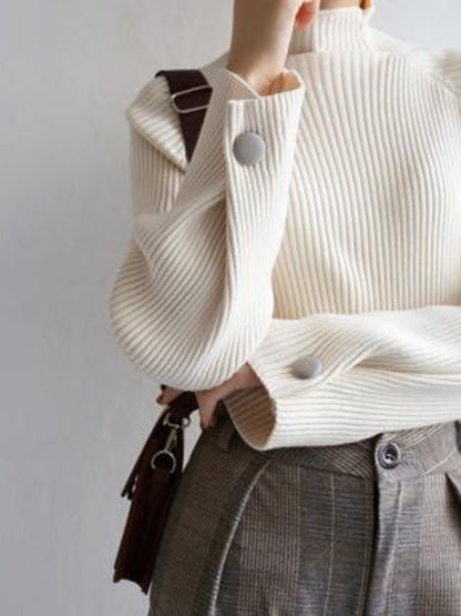 Classic Vintage Sweater with a Flattering Fit