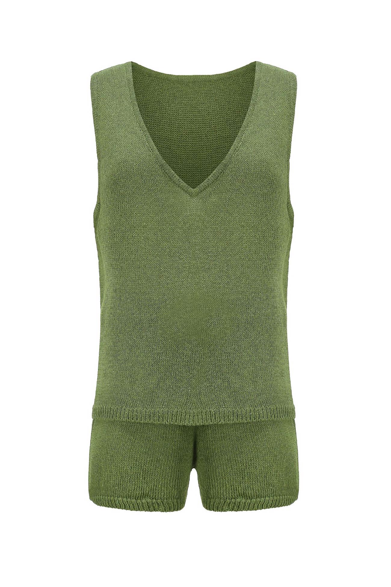 Beautifully Crafted Top in a Classic Style