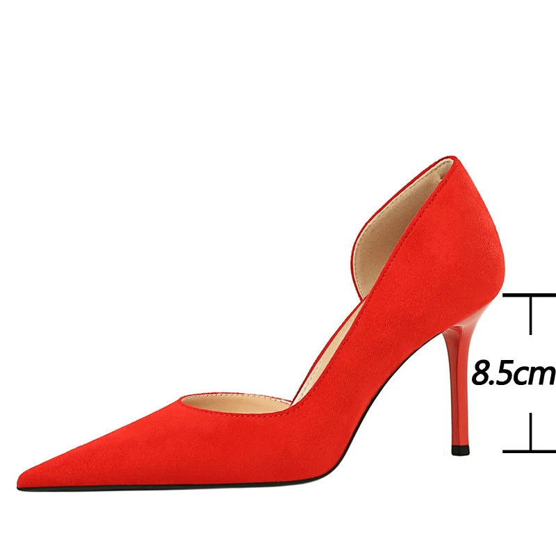 Vintage Inspired Heels with a Contemporary Edge