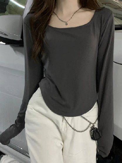 A Vintage Style T-Shirt with Delicate Timeless Details