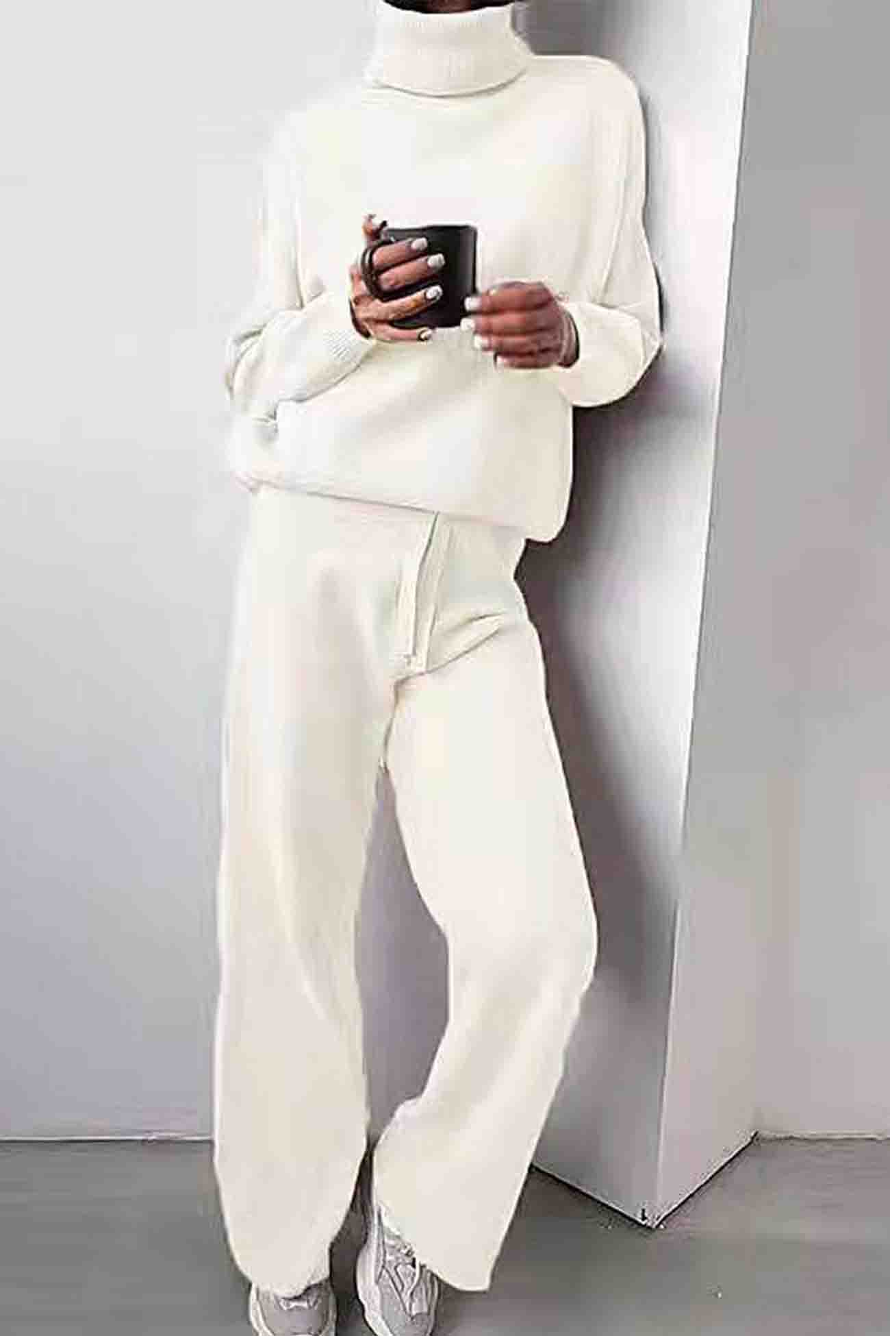 Sophisticated Garment with a Clean Classic Look