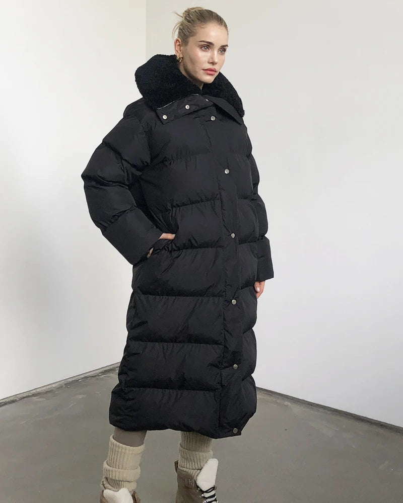 Well Tailored Jacket with a Graceful Silhouette