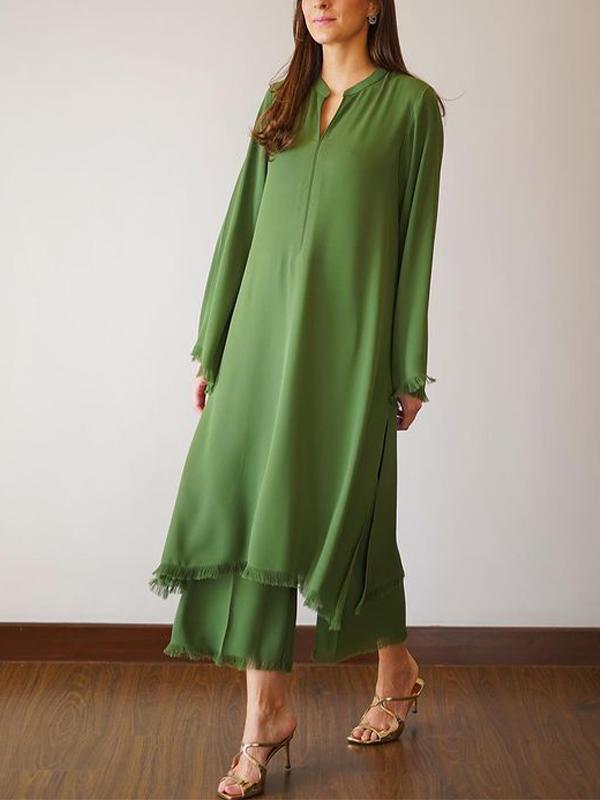 Gracefully Styled Garment for Any Occasion