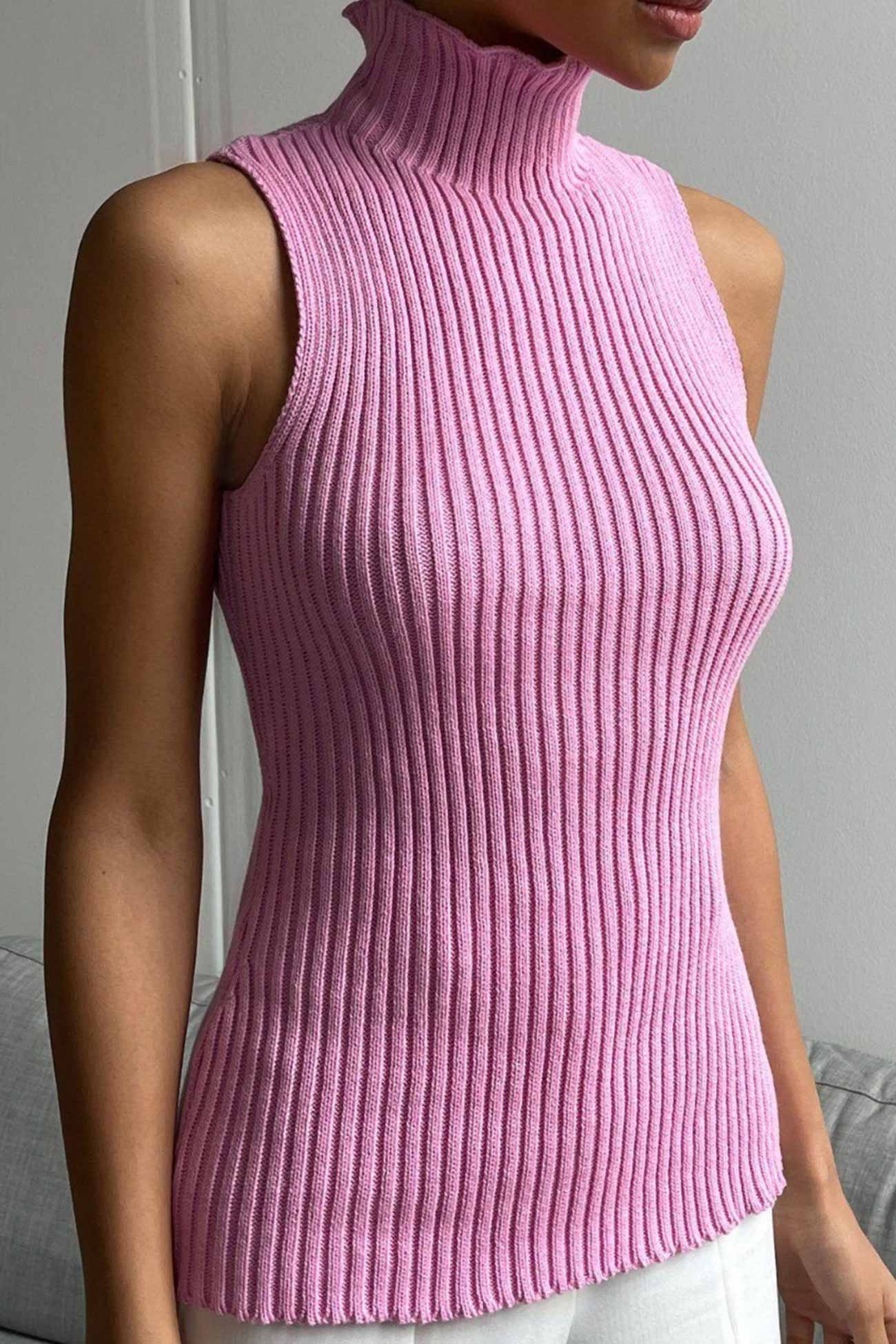 Effortlessly Elegant Sweater with a Timeless Design
