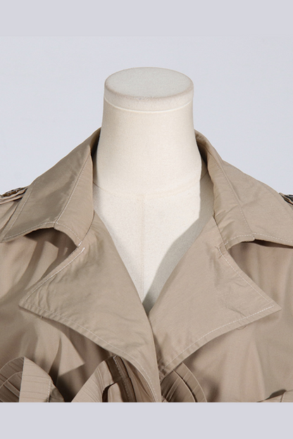 Beautifully Finished Blouse in a Timeless Design