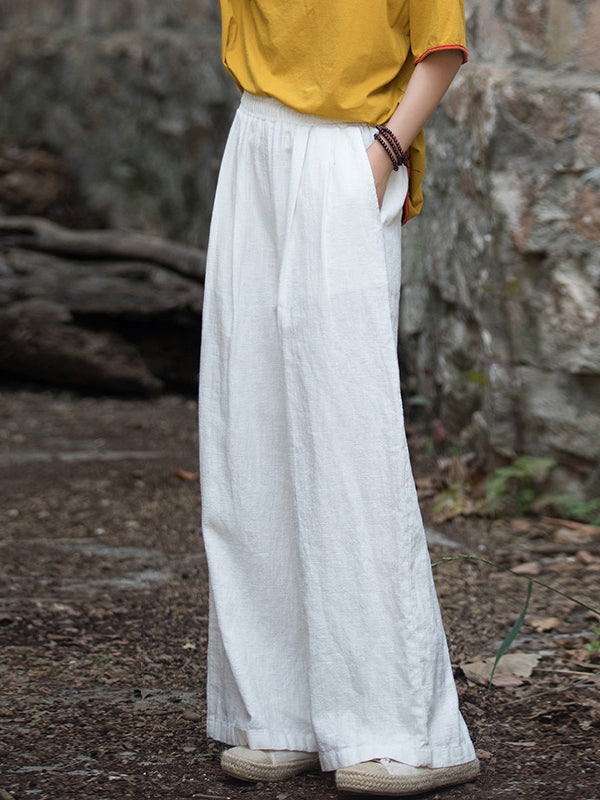 Effortlessly Elegant Trousers with a Timeless Design