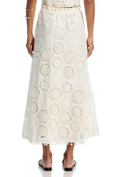 Beautifully Crafted Top in a Classic Style