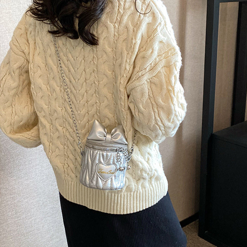 Effortlessly Elegant Bag with a Timeless Design